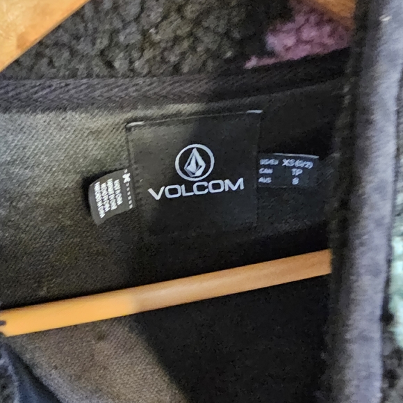 Volcom BLOOM BOX SHERPA Floral Black Pink Coat Warm women's xs small - Picture 4 of 5